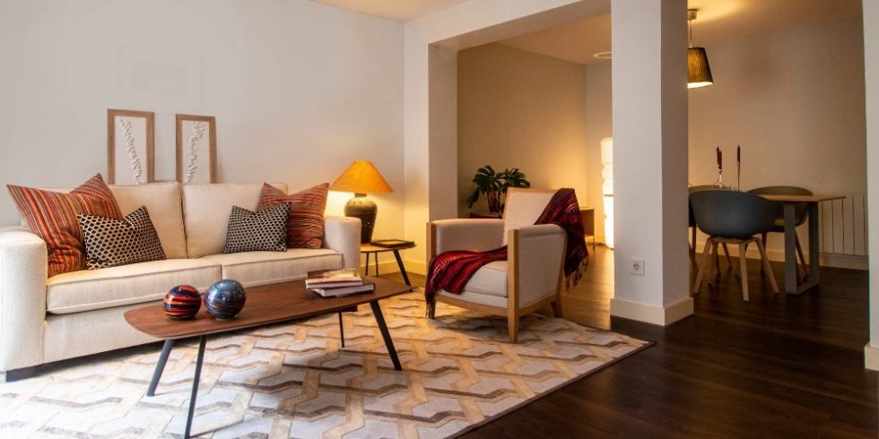 Expert Strategies For Crafting A Lavish And Elegant Living Room ...